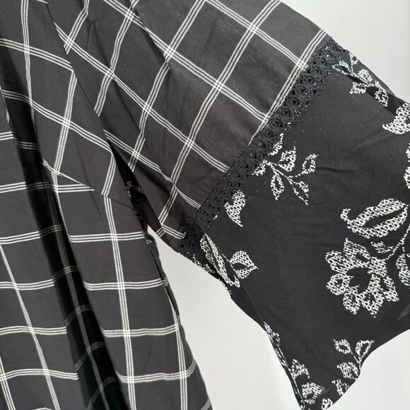 Catherines Blouse Size 2XWP (22/24WP) NWT Georgette B&W Plaid Floral Bell Sleeve - Picture 10 of 13